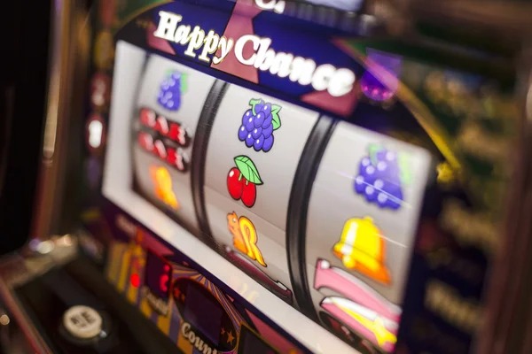 gapura bola featured game showcase